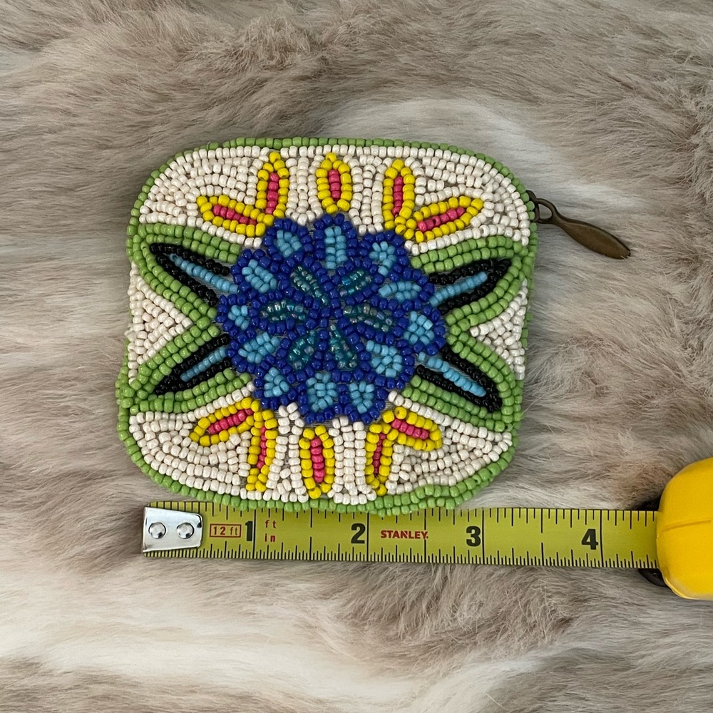 Vintage Blue Flower Beaded Coin Purse 3”wide x 3” tall